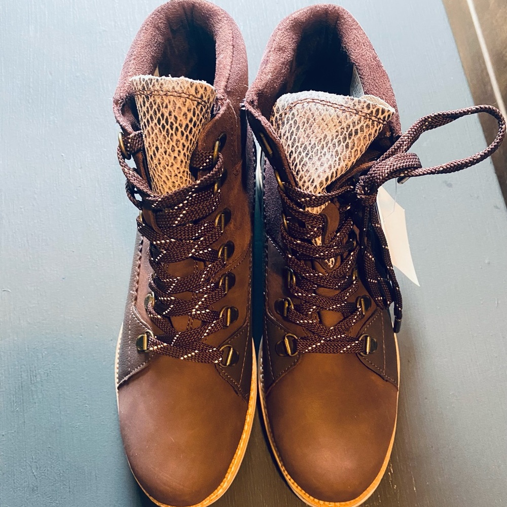 Toms boots
